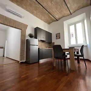starhome-colosseo.it-romehotels.com/