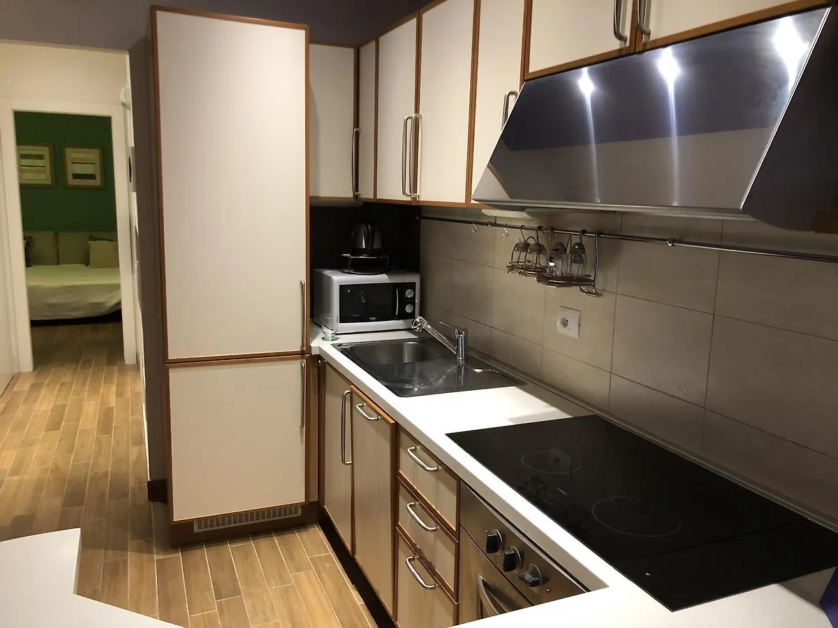 Les Suites Di Verona 0*,